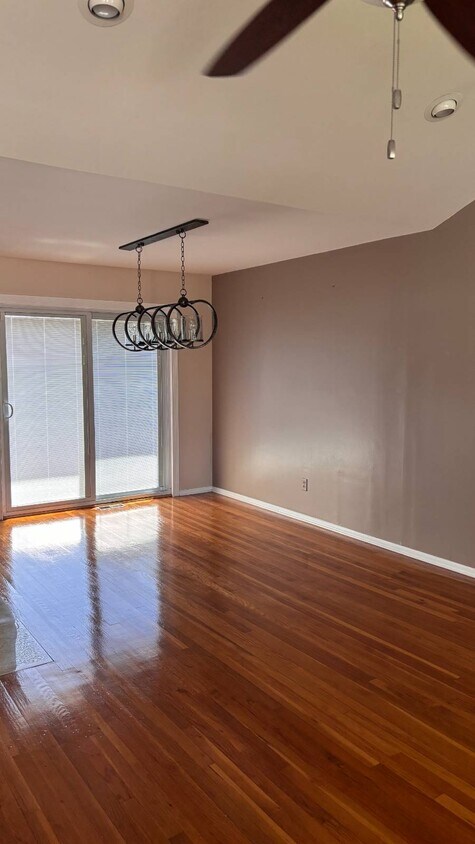 Foto principal - 79 W 16th St