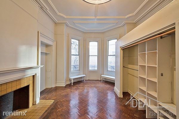 Foto del edificio - 457 Clinton Ave