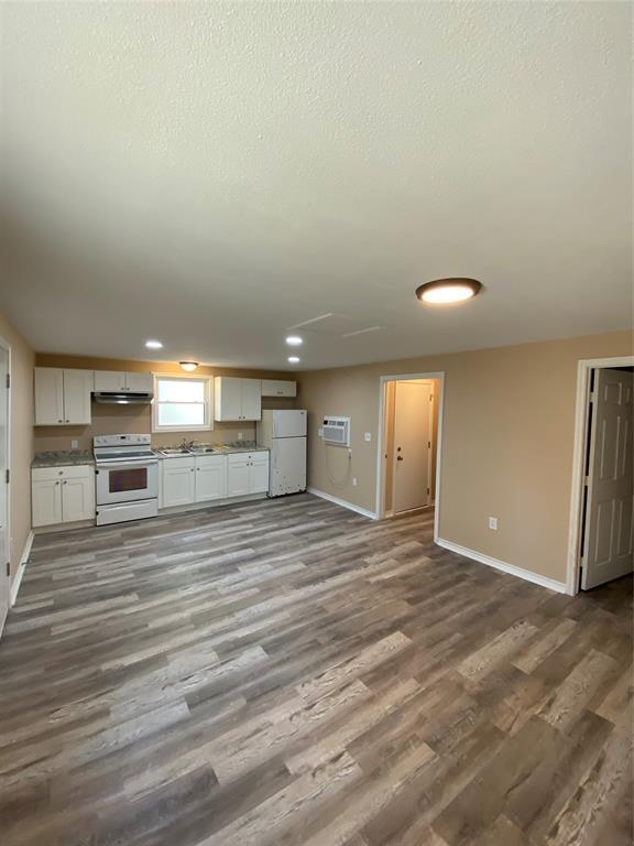 Foto del edificio - 3537 Montgomery Rd