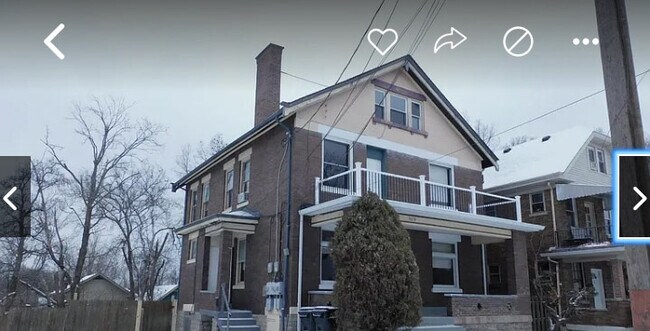 upstairs duplex - 1674 Iliff Ave
