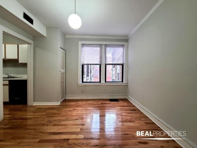 Photo - 2 bedroom in CHICAGO IL 60613 Apartment