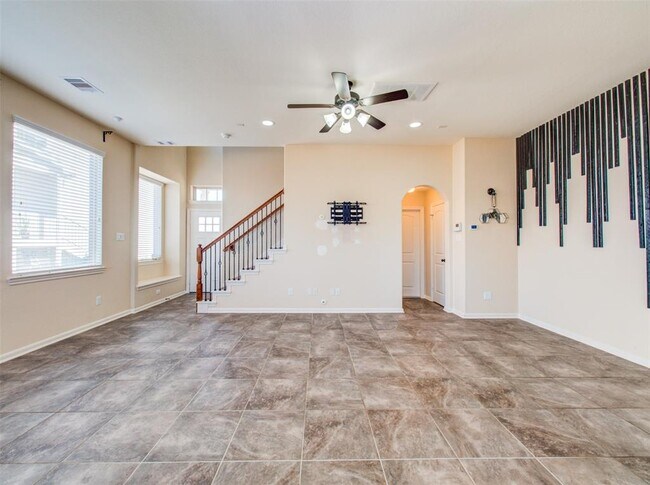 Building Photo - 12215 Stellano Ln