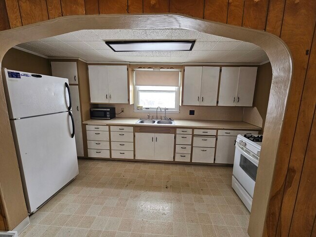 Building Photo - 38897 660th Ave