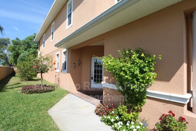 Foto del edificio - 9710 Taylor Rose Ln