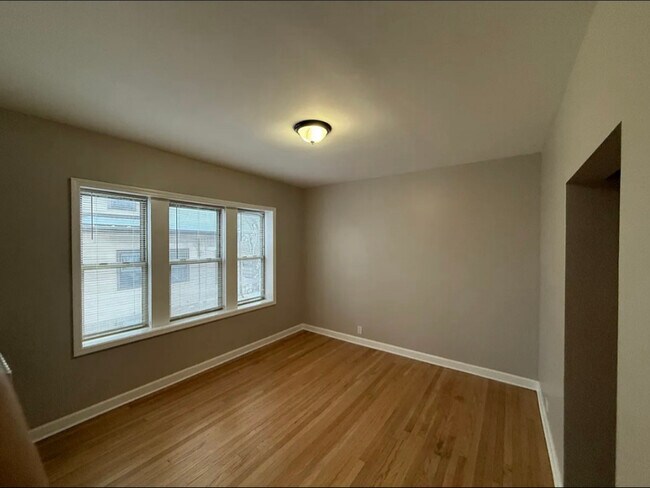 Foto del edificio - 501 Circle Ave