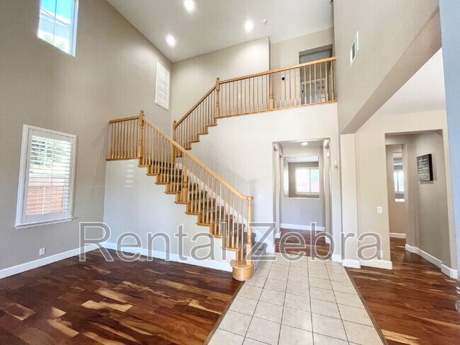 Building Photo - 1221 CAVALAIRE Ct