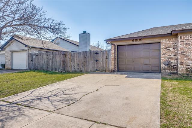 Foto del edificio - 6809 S Creek Dr