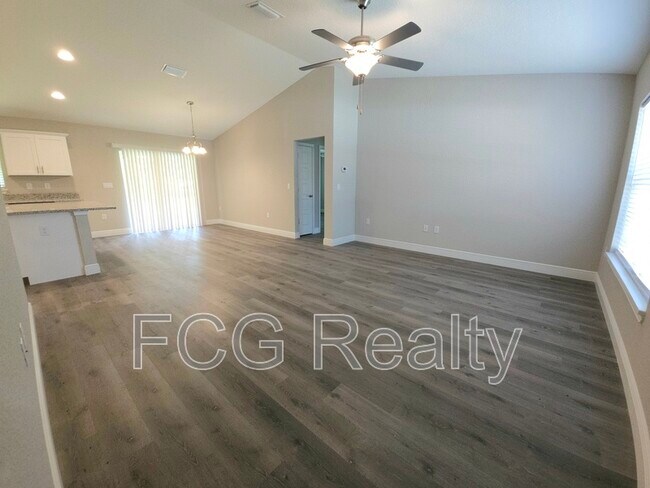 Foto del edificio - 10254 N Langdon Rd
