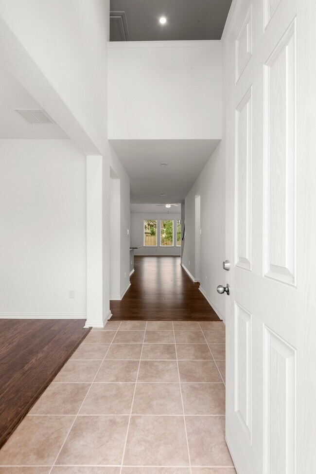 Foto del edificio - 236 Scarlet Maple Wy