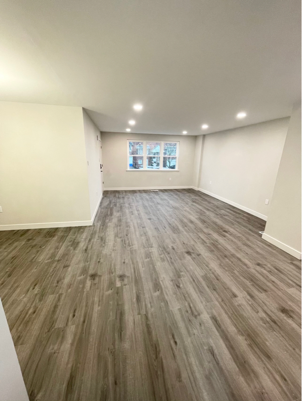 Building Photo - 3971 Rowena Dr