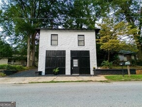 Building Photo - 340 W Washington St