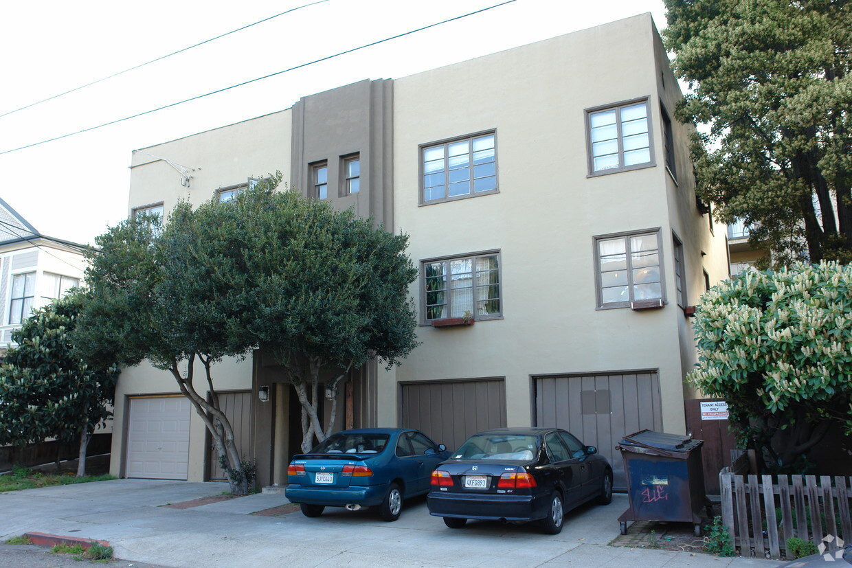 Primary Photo - 1915 Bonita Ave