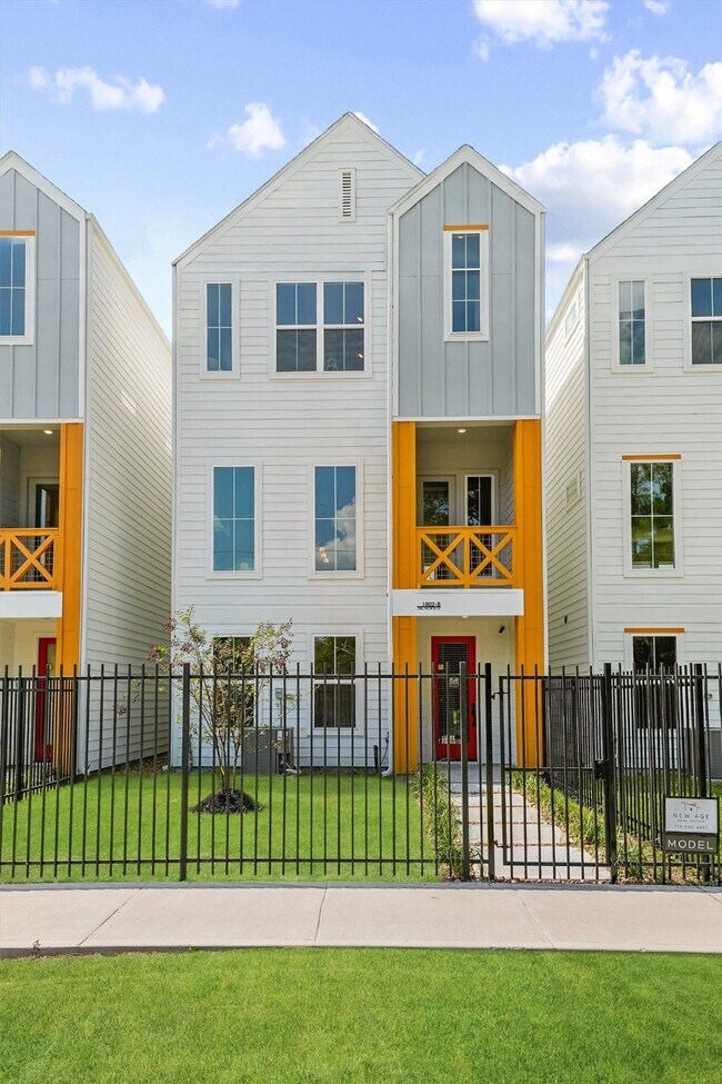 Foto del edificio - 3903 F Pinemont Dr