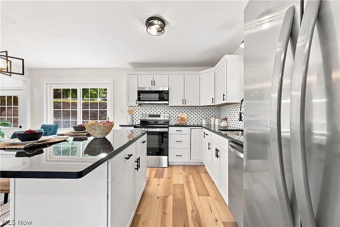 Building Photo - 6033 Sweet Birch Dr