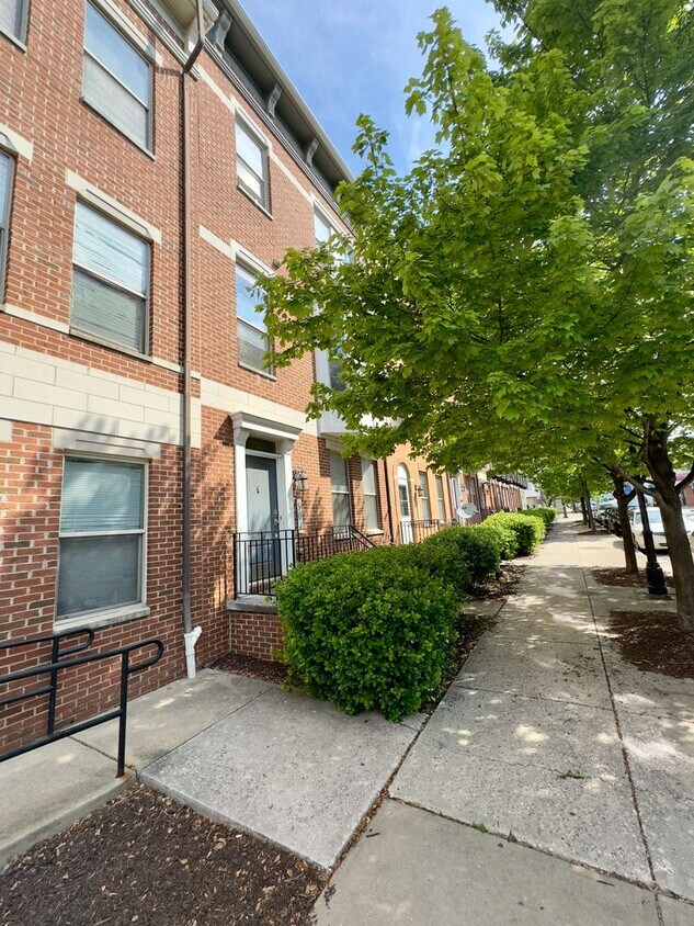 904 E Lombard St, Baltimore, MD 21202 House Rental in Baltimore, MD