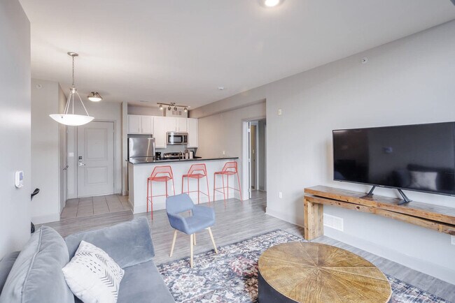 Building Photo - 121 E Freedom Way