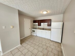 Building Photo - 2 Arena Ln