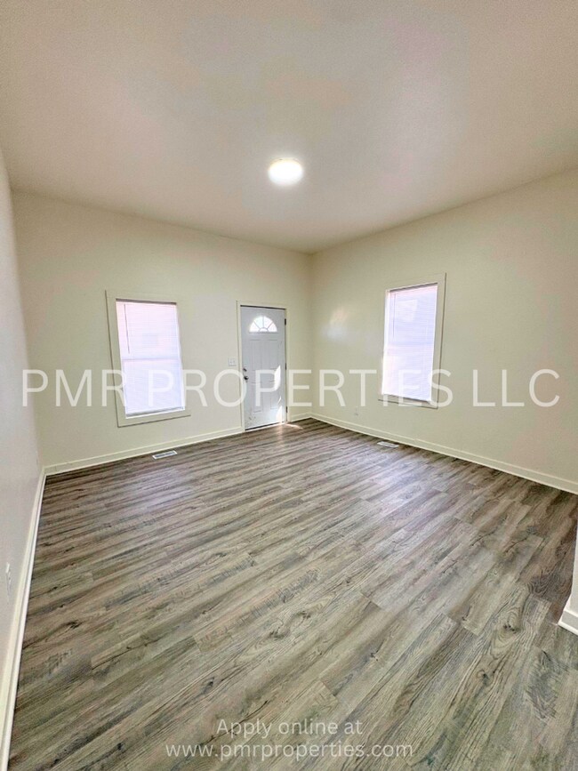 Foto del edificio - 2 Bedrooms/1 Bathroom House