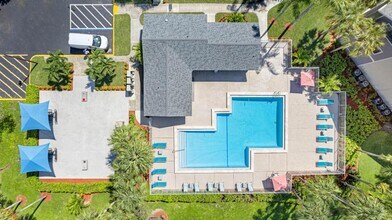 Aerial - The Lauderdale at Hampton Pines