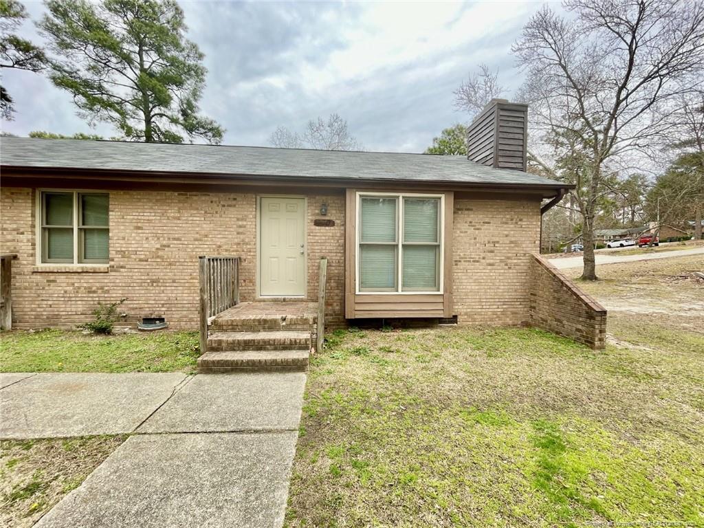 Primary Photo - 150 Homeplace Ct