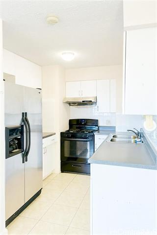 Building Photo - 1571 Piikoi St