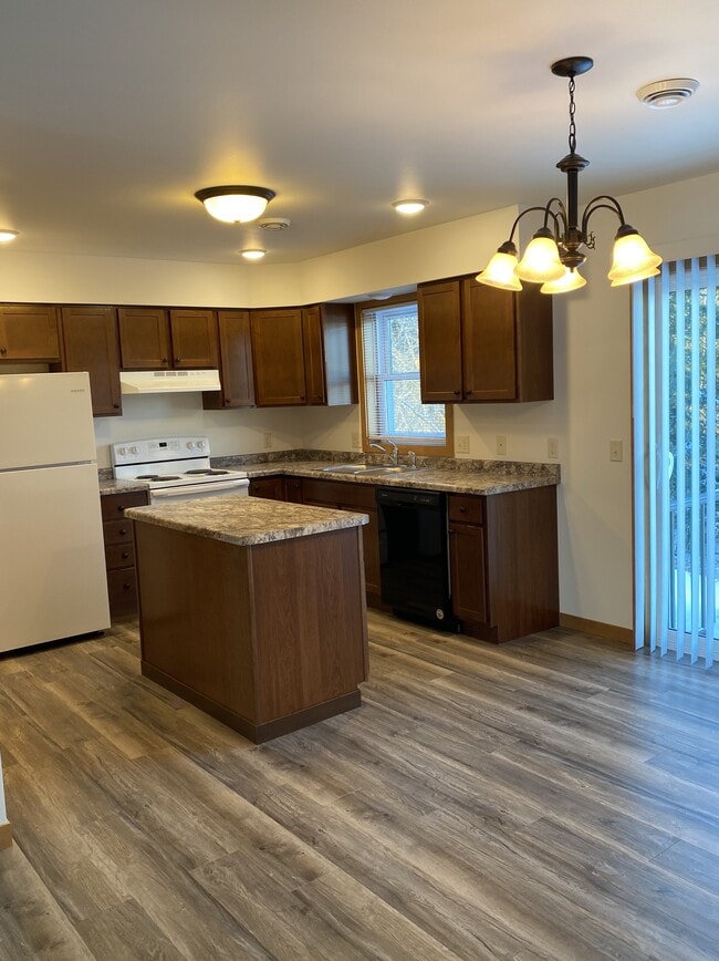 Two Bedroom Apartment A Kitchen - Tomah Property Management North