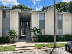 Building Photo - 2065 Isle Royal Ct SE