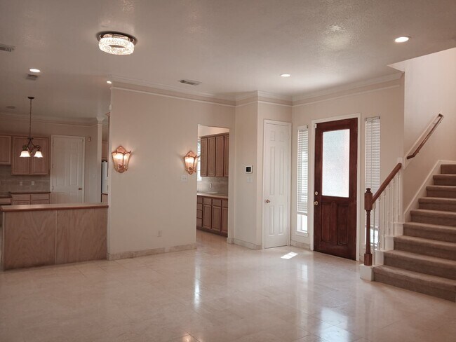 Foto del edificio - 9230 Rouge Cir