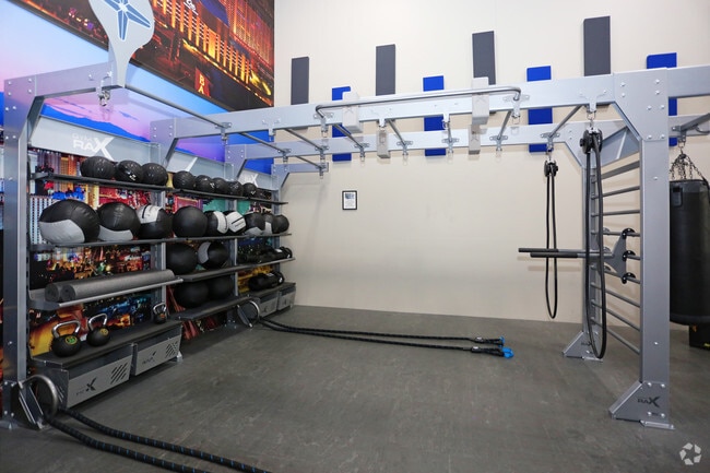 Fitness Center - Vintage Pointe