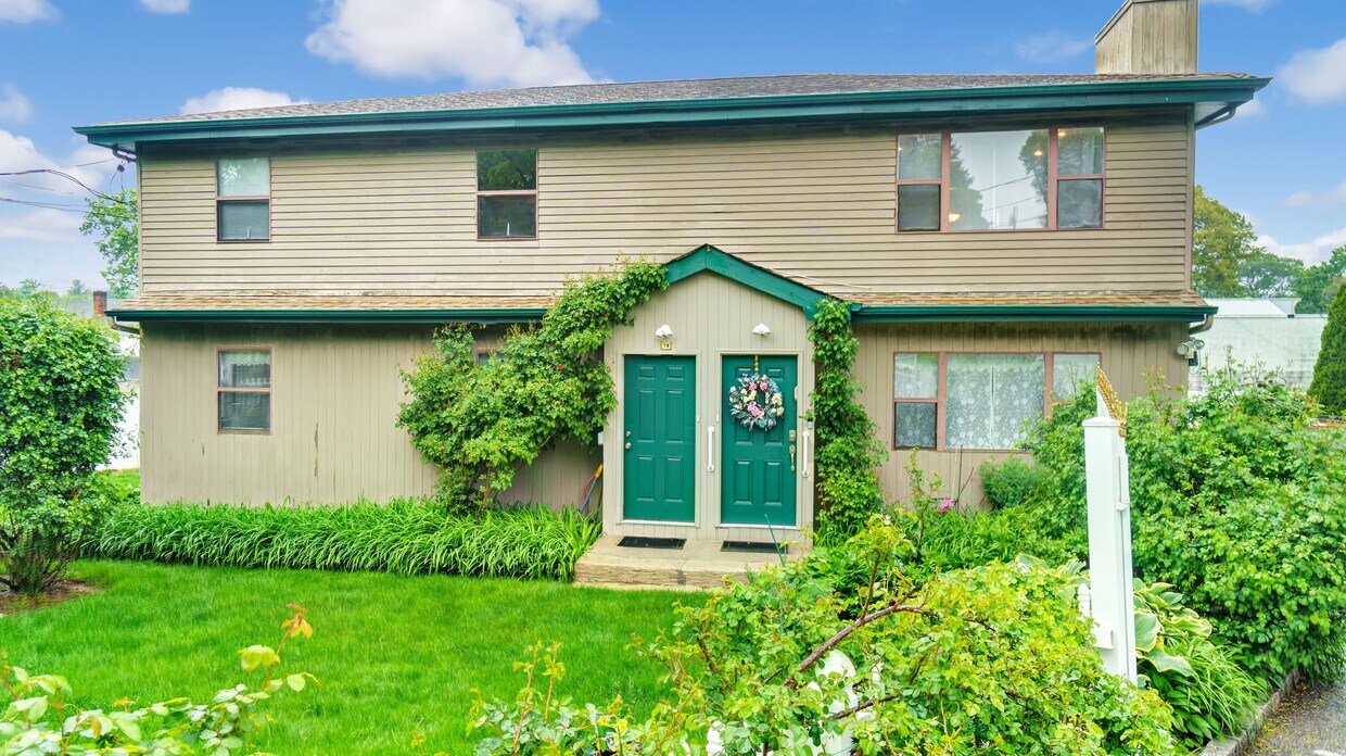Primary Photo - 9 Harrison Ave