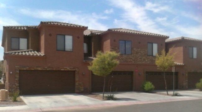 Exterior Photo - Portales Town Homes