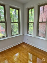 Building Photo - 6948 S Crandon Ave
