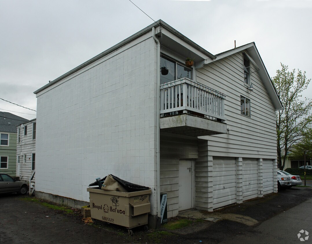 Foto del edificio - 475 E 18th Ave