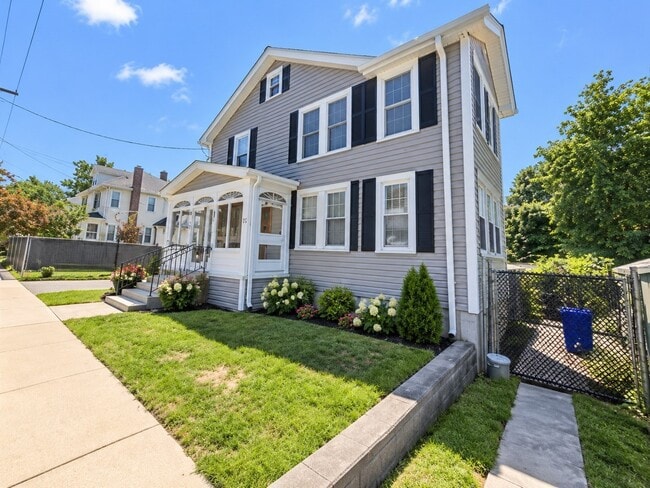 Building Photo - 72 Chesbrough Rd