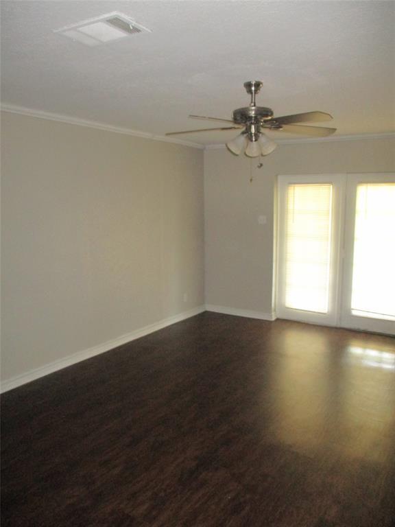Foto del edificio - 6258 Whispering Ln
