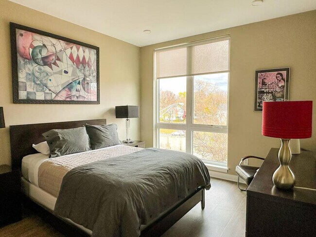Foto del edificio - 630 S Goodman St