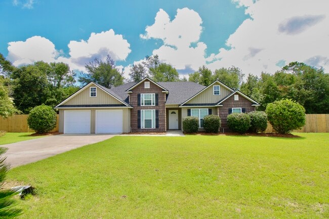 Building Photo - 60 Palmetto Pines Cir