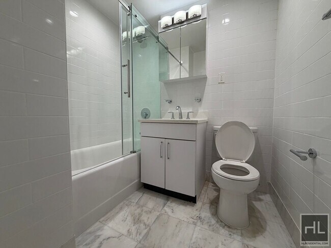 Building Photo - BEEKMAN PLACE