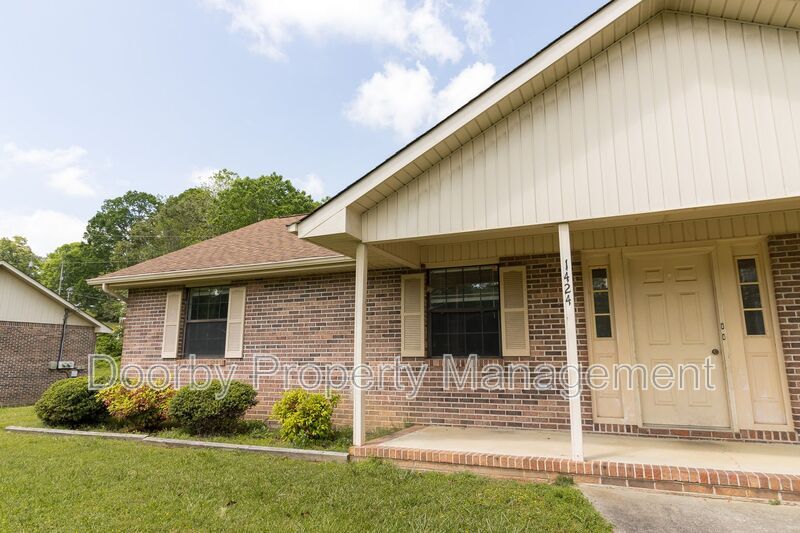 Foto principal - 1418 Baggett Rd