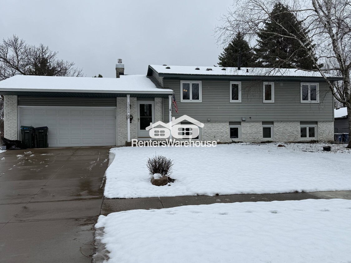 Primary Photo - 13054 Findlay Ave