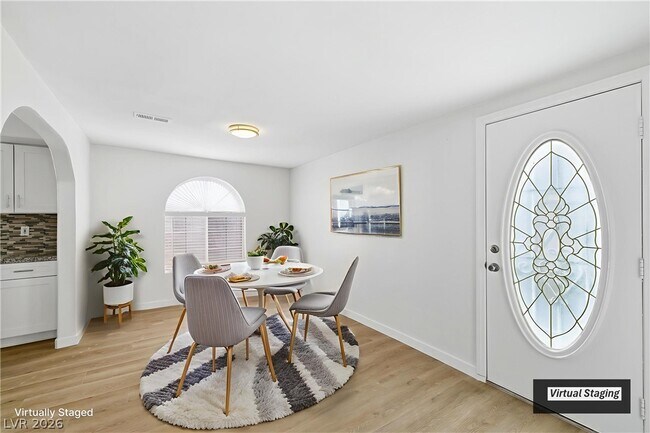 Foto del edificio - 3869 Birchview Ct