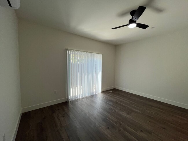 Building Photo - Newly built homes with City of Redding solar!