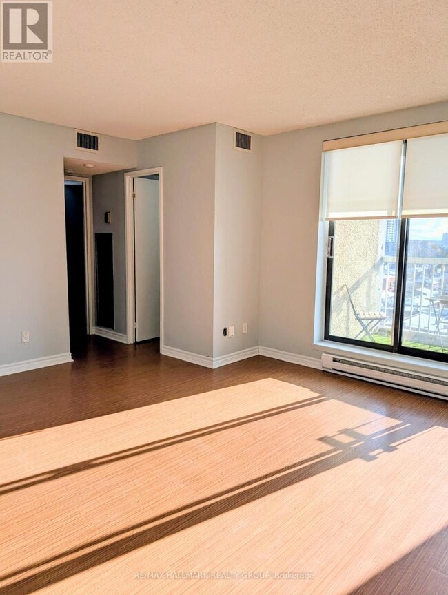 Photo du bâtiment - 1180 Ohio St