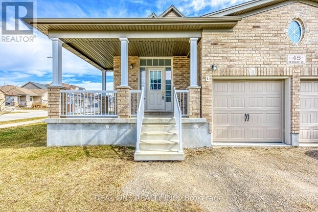 Building Photo - 45 Deshane St