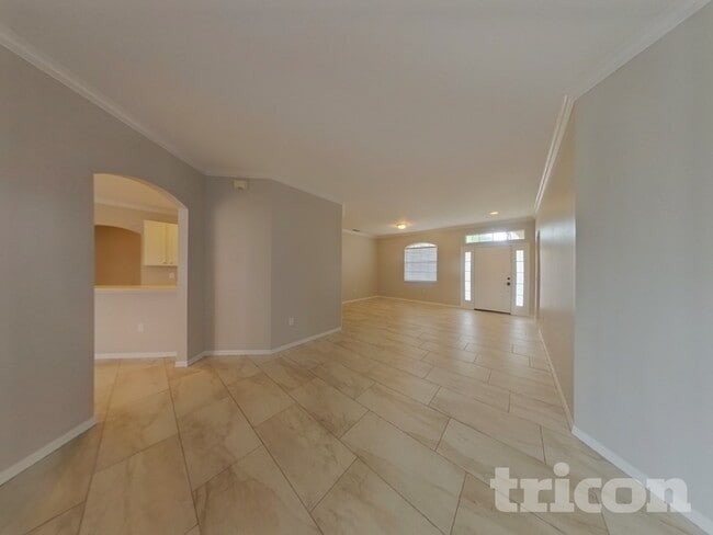 Foto del edificio - 6421 Fox Grape Ln