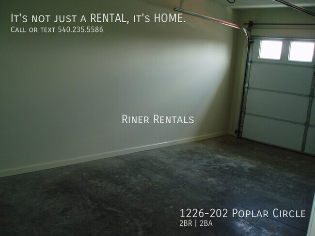 Foto del edificio - 1226 Poplar Cir