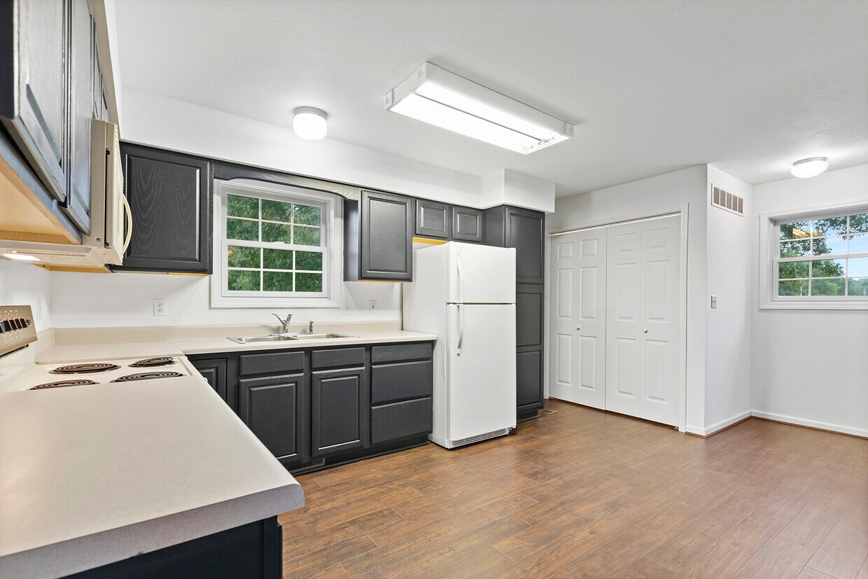 11620 E Zaring Rd, Columbia, MO 65202 House Rental in Columbia, MO