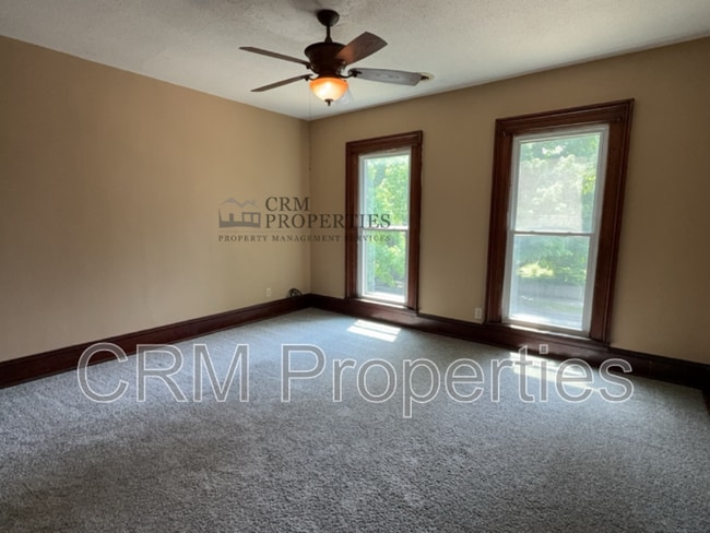 Building Photo - 1224 High St Rd