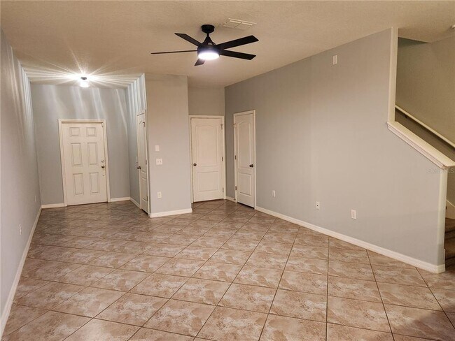 Foto del edificio - 1242 Acadia Harbor Pl