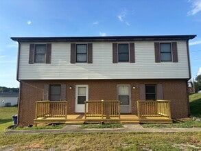 Building Photo - 2850 Walls Branch Rd